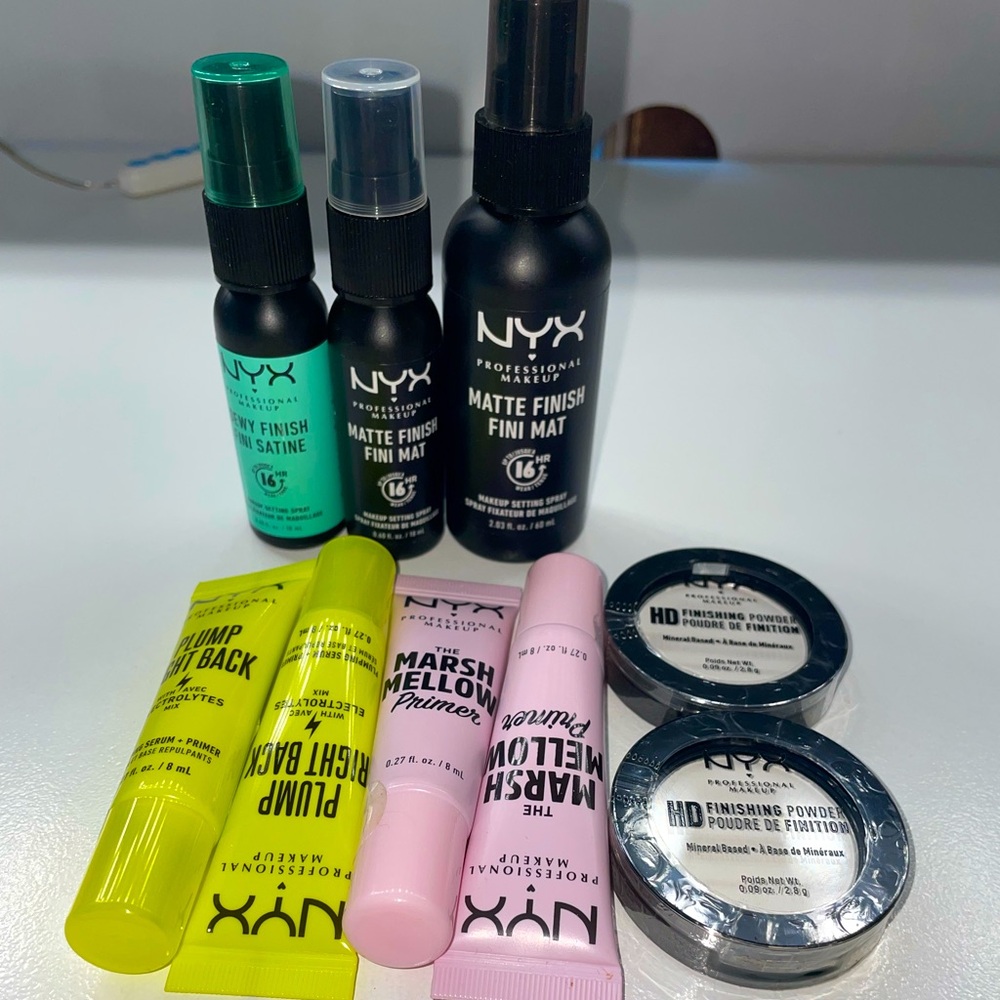 Nyx 🤍💚🩷